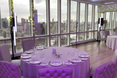 Организация-праздников-в-зале-с-видом-на-Новый-Арбат-и-Москву-реку