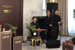 Презентация-ароматов-Atelier-Rebul-кавер-группа