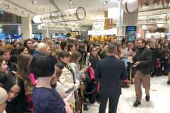 Аренда-звукового-оборудования-для-презентации-в-ТЦ-Цветной