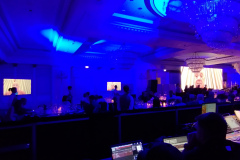 Видеотрансляция-обращения-Владимира-Познера-на-LED-экране