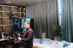 Комплексное-оснащение-конференций-под-ключ-оборудование-и-персонал-от-Nikolaev-Pro