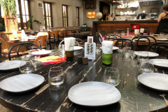 Интерьер-ресторана-Radio-Greenhouse