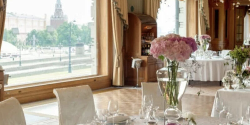 Аренда звуковой системы L-Acoustics для банкета в отеле Националь